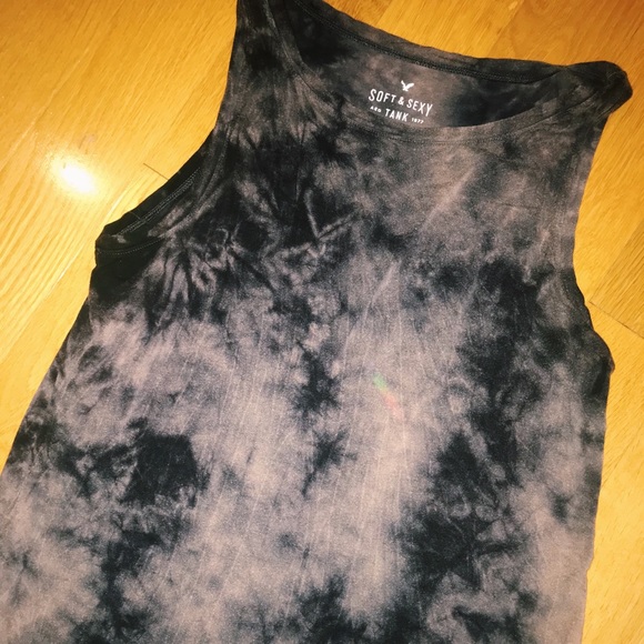 AE soft and sexy tank - Picture 1 of 1